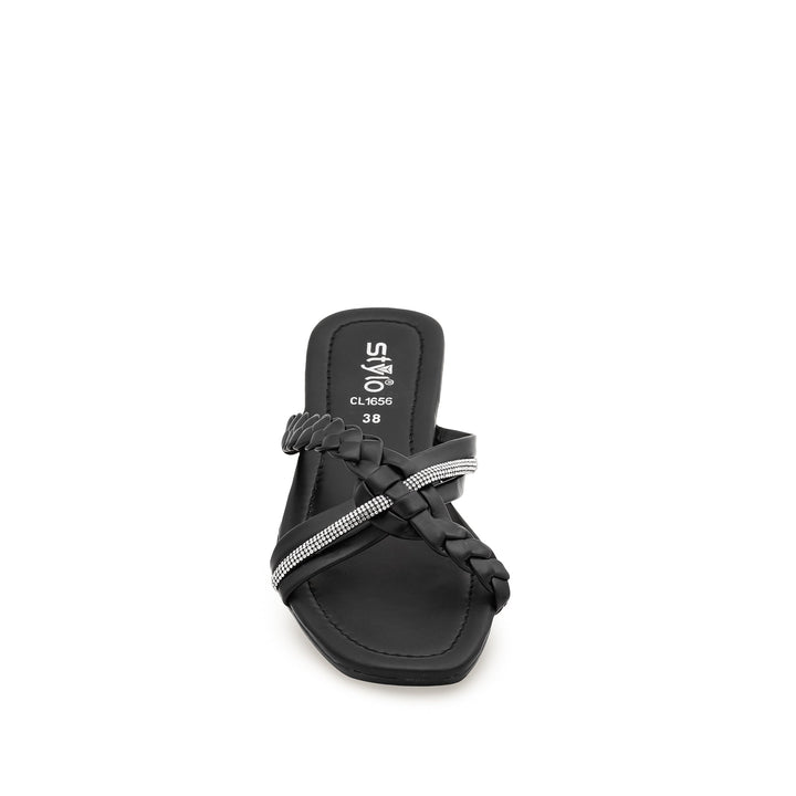 Black Casual Chappal CL1656