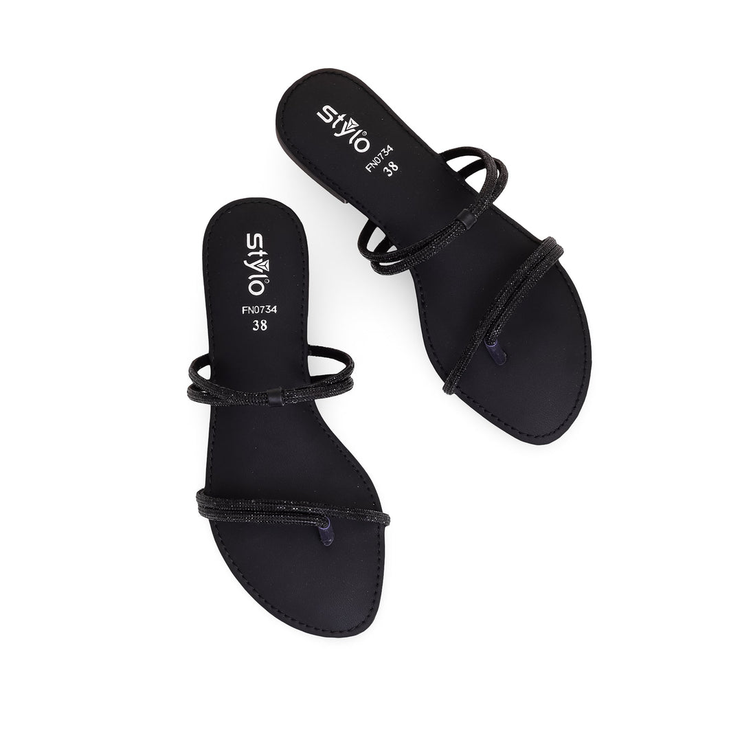 Black Fancy Chappal FN0734