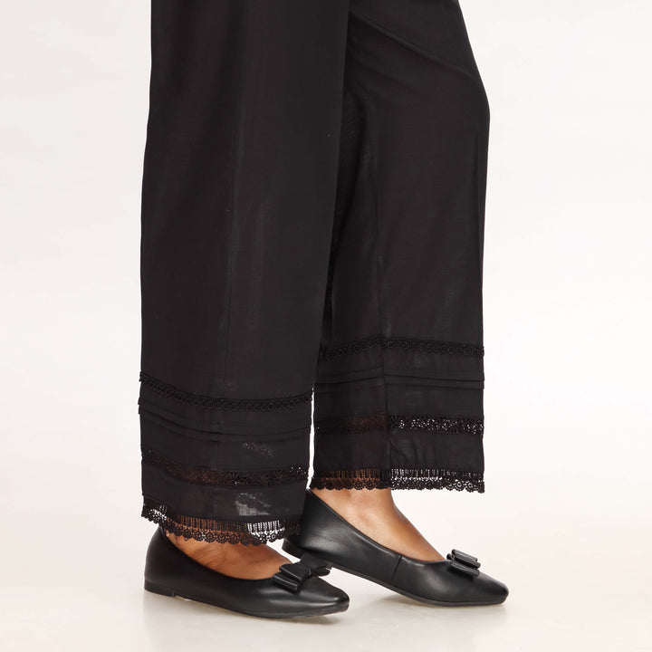 Black Straight Fit Khaddar Embellished Trouser PW4508