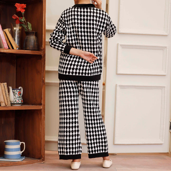 Black Cotton Thread Winter Sweaters Co ord Set PW4840