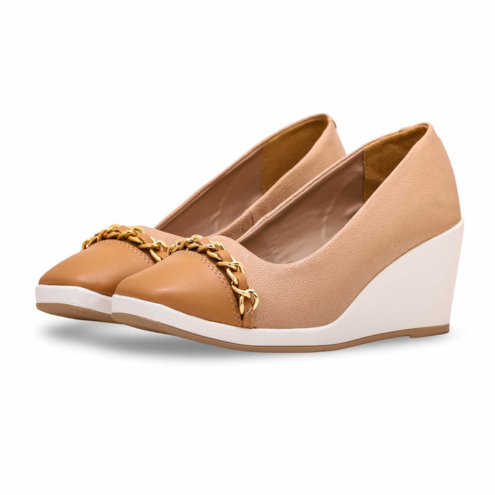 Beige Winter Court Shoes WN7379