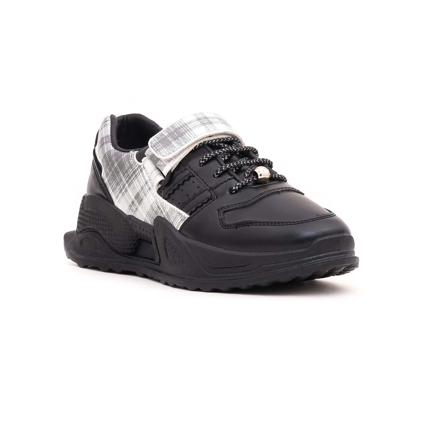 Black Casual Sneaker AT7201