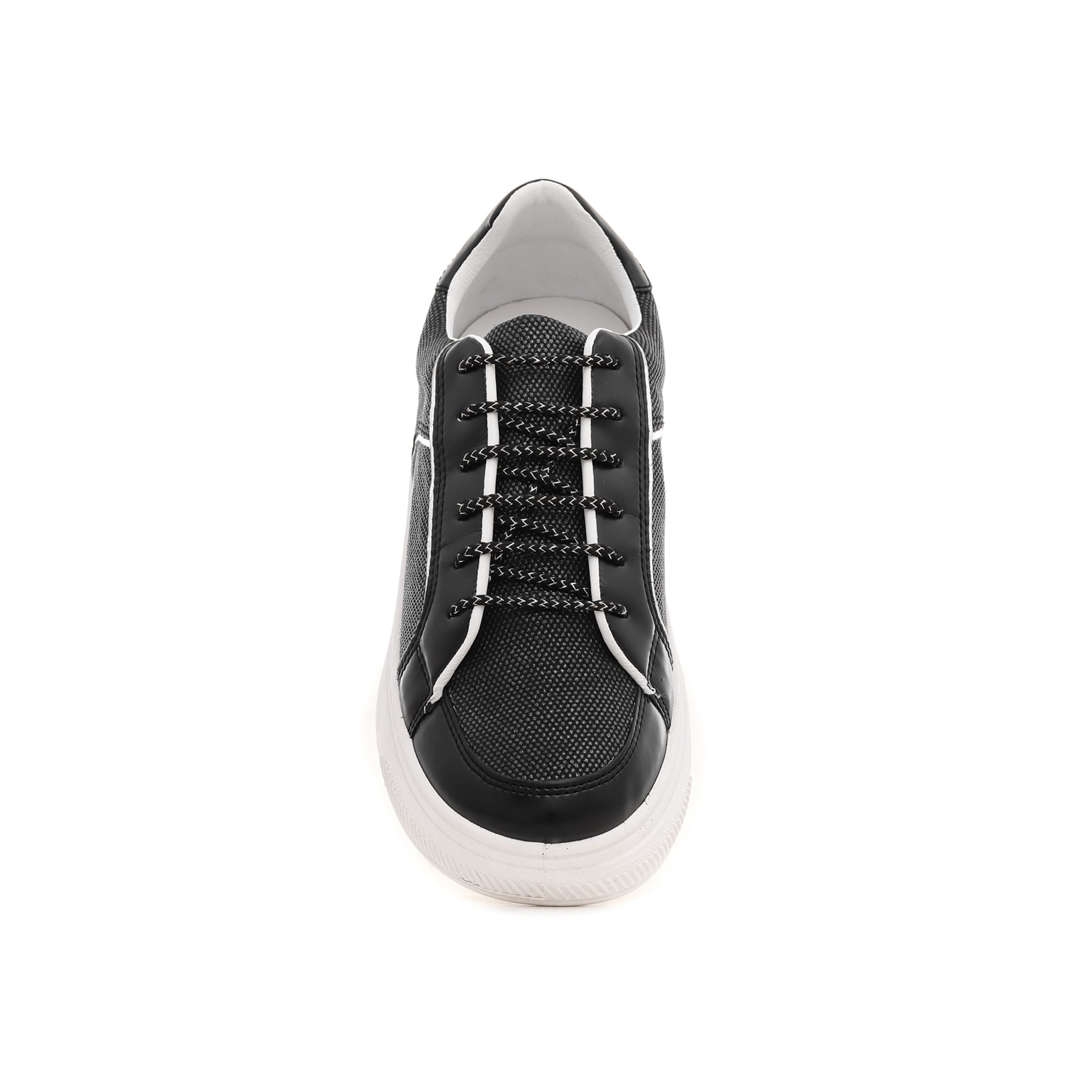 Black Casual Sneaker AT7281