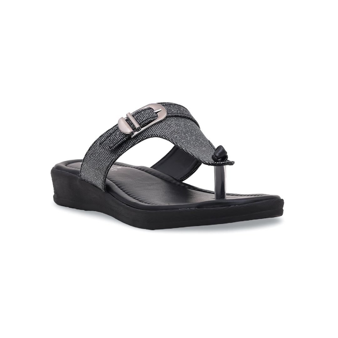 Black Casual Chappal CL7118