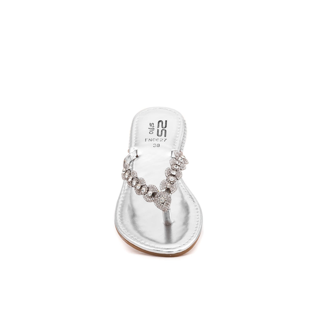 Silver Fancy Chappal FN0627