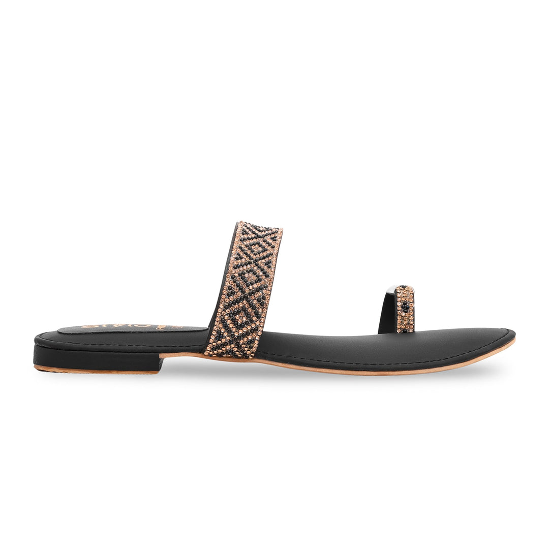 Black Fancy Chappal FN0687