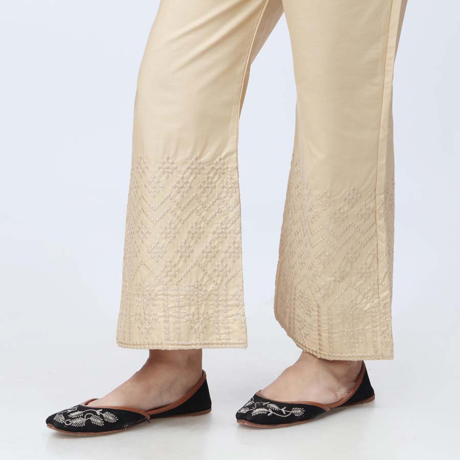 Beige Embroidered Cambric Trouser PW3659