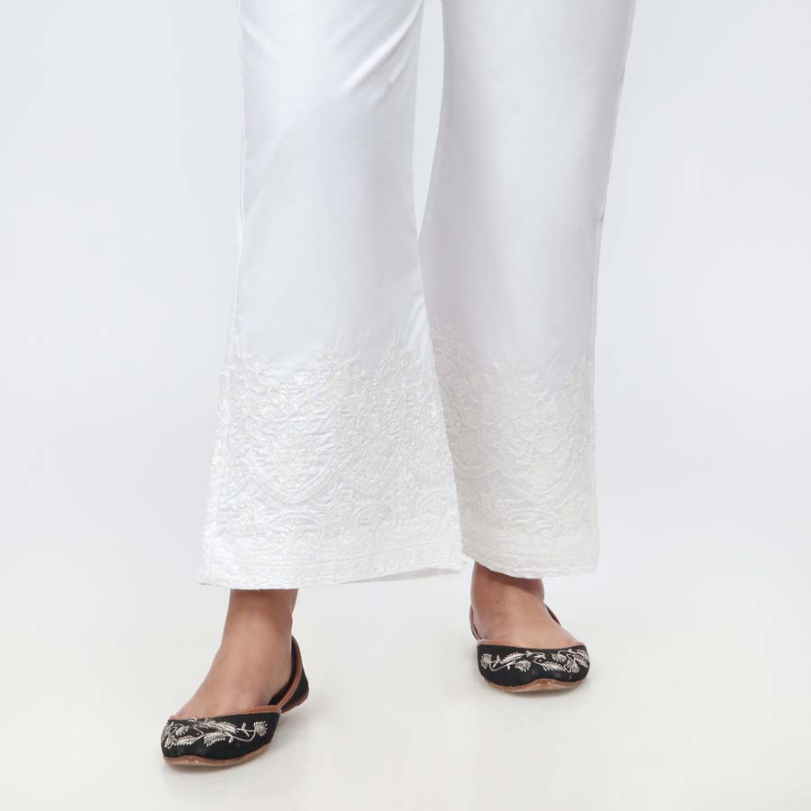 White Embroidered Cambric Trouser PW3664