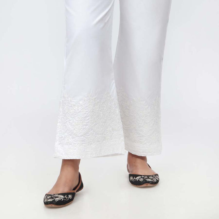 White Embroidered Cambric Trouser PW3664