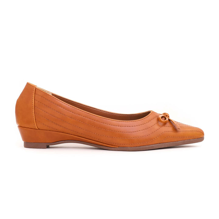 Mustard Pumps WN0850