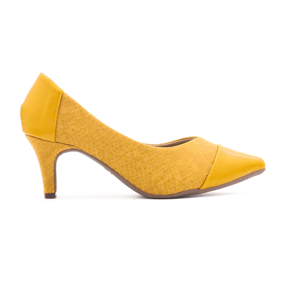 Yellow Winter Court Shoes WN7244